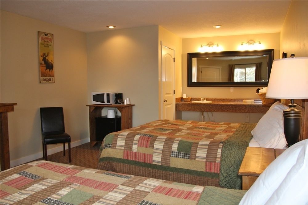 غرب يلوستون Moose Creek Inn المظهر الخارجي الصورة