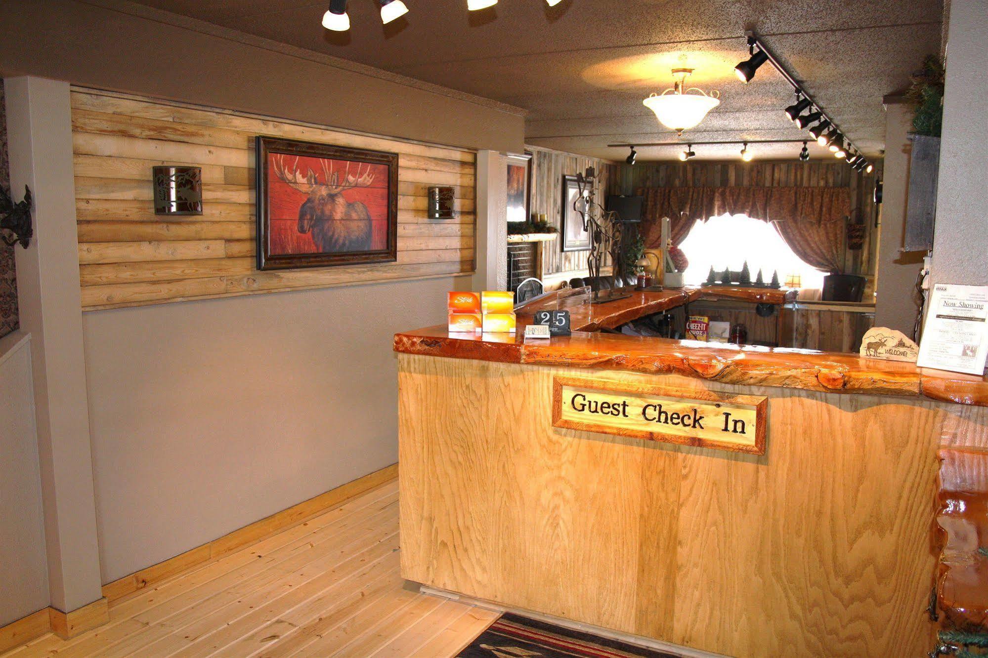 غرب يلوستون Moose Creek Inn المظهر الخارجي الصورة
